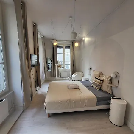 Apartment Daiquiri Place Carnot Lyon